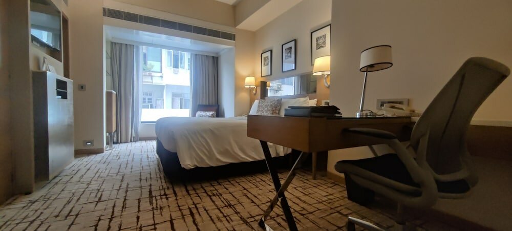 Фото Hotel Marine Plaza Mumbai