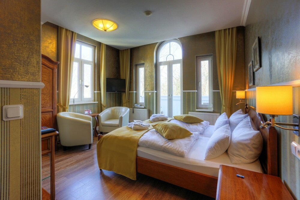 Фото KurparkHotel Warnemuende