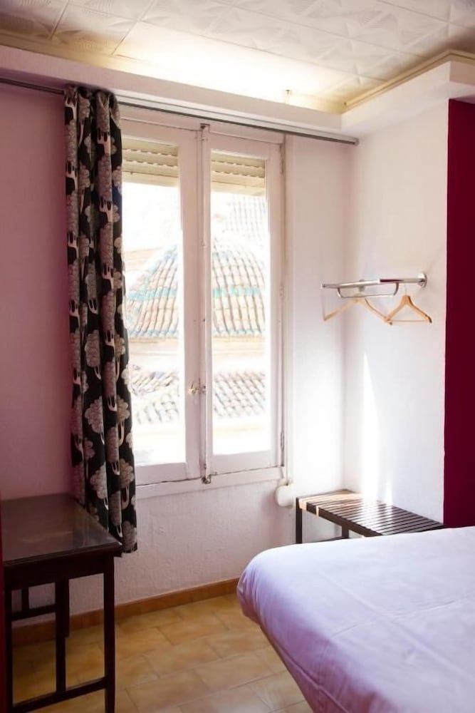 Фото Russafa Youth Hostel