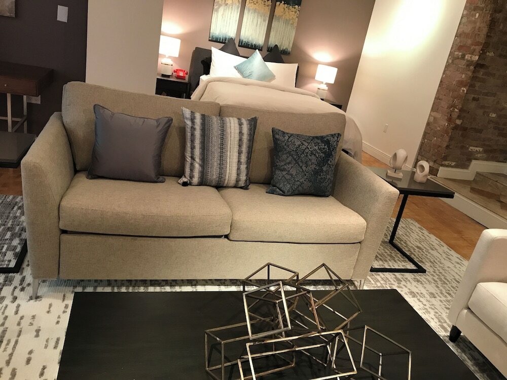 Фото Chelsea Pines Inn