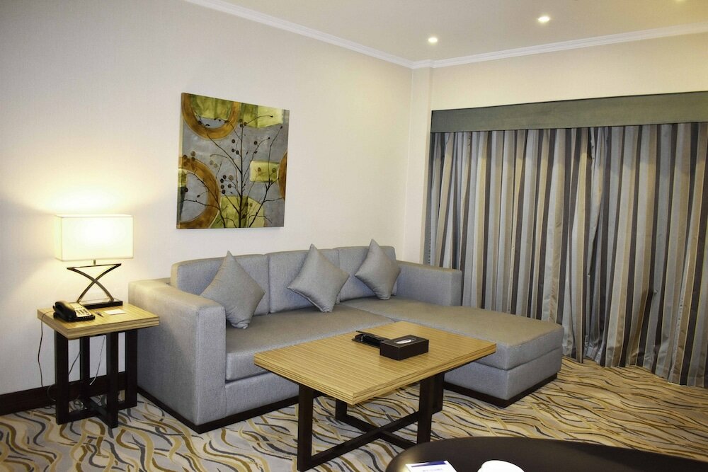 Фото Four Points by Sheraton Riyadh Khaldia