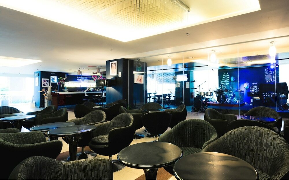 Фото Tower Regency Hotel & Apartments