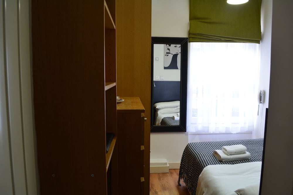 Фото Studios 2 Let North Gower