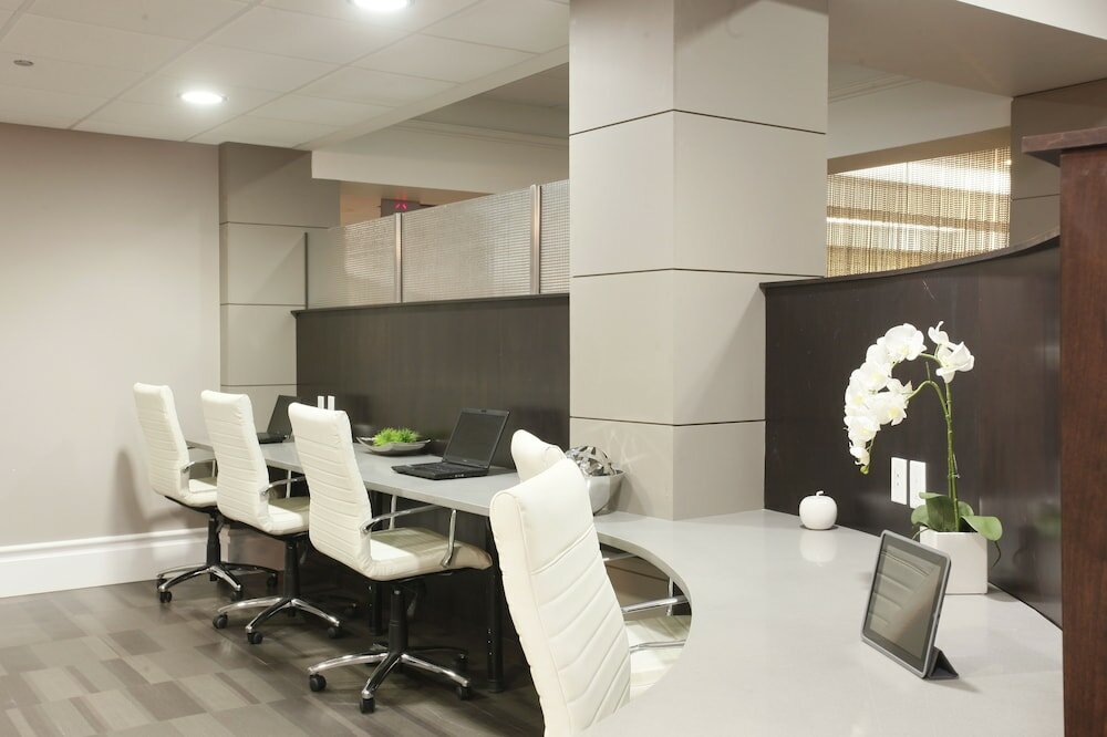 Фото Pomeroy Hotel & Conference Centre Grande Prairie