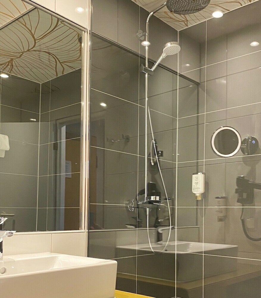 Фото Harzer Kultur- & Kongresshotel Wernigerode