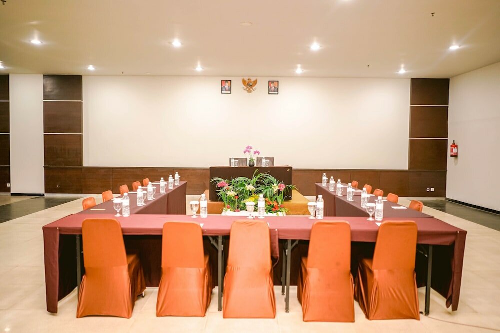 Фото Sahid T-More Kupang