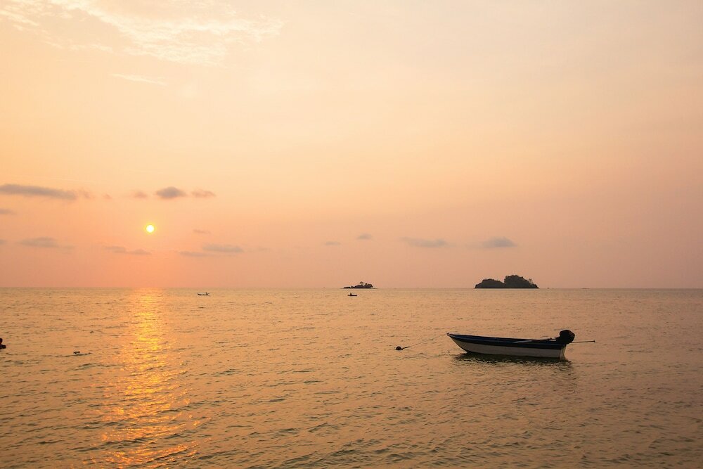 Фото The White Knot Koh Chang