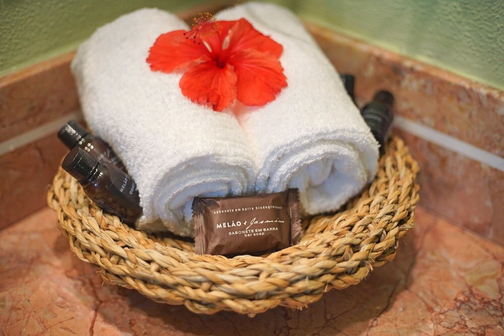 Фото Cliffside Luxury Inn