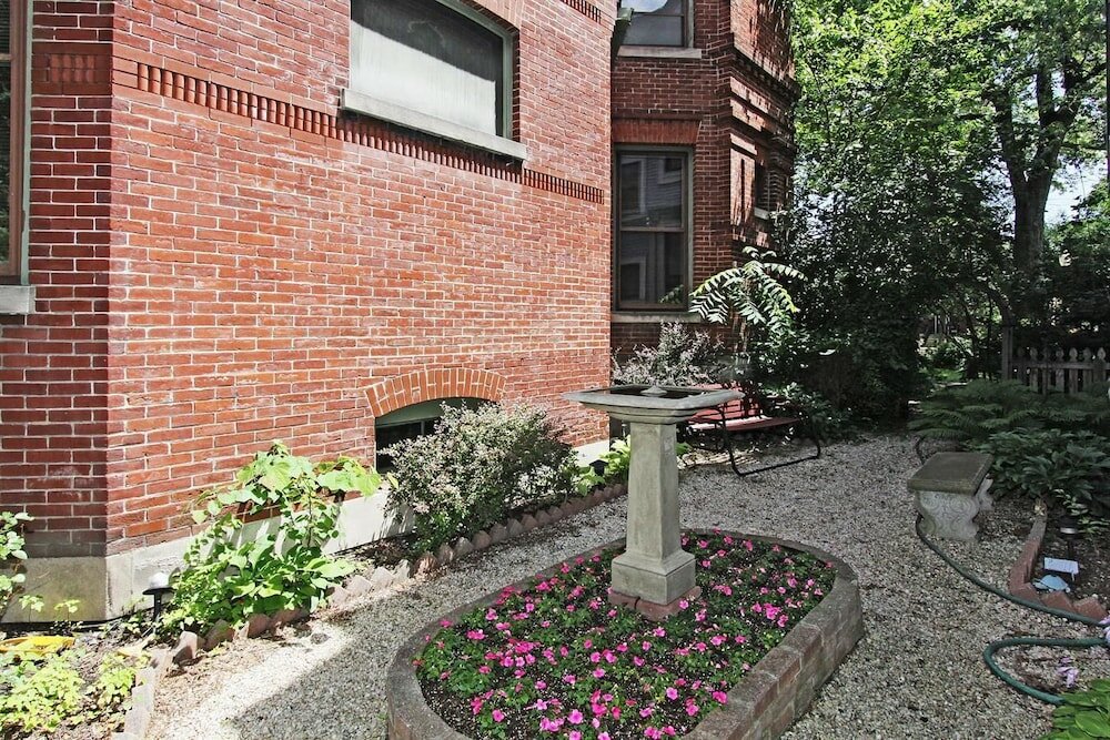 Фото Old Northside Bed & Breakfast