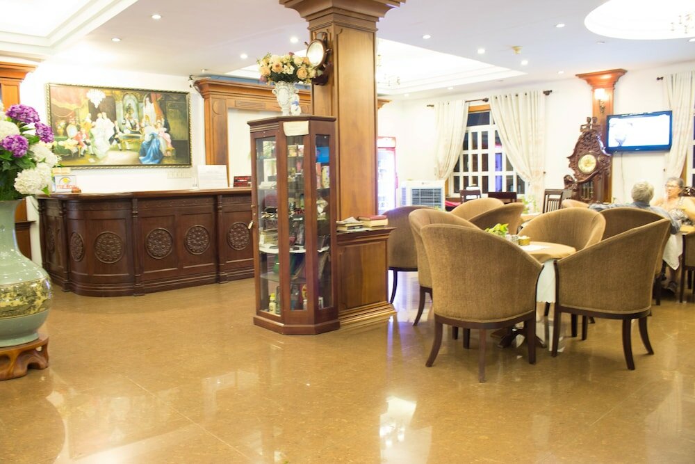 Фото Hoa Phat Hotel & Apartment