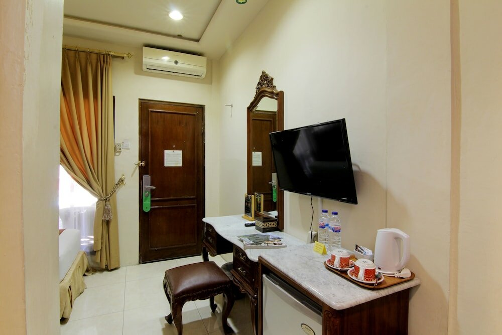 Фото Hotel Indah Palace Yogyakarta