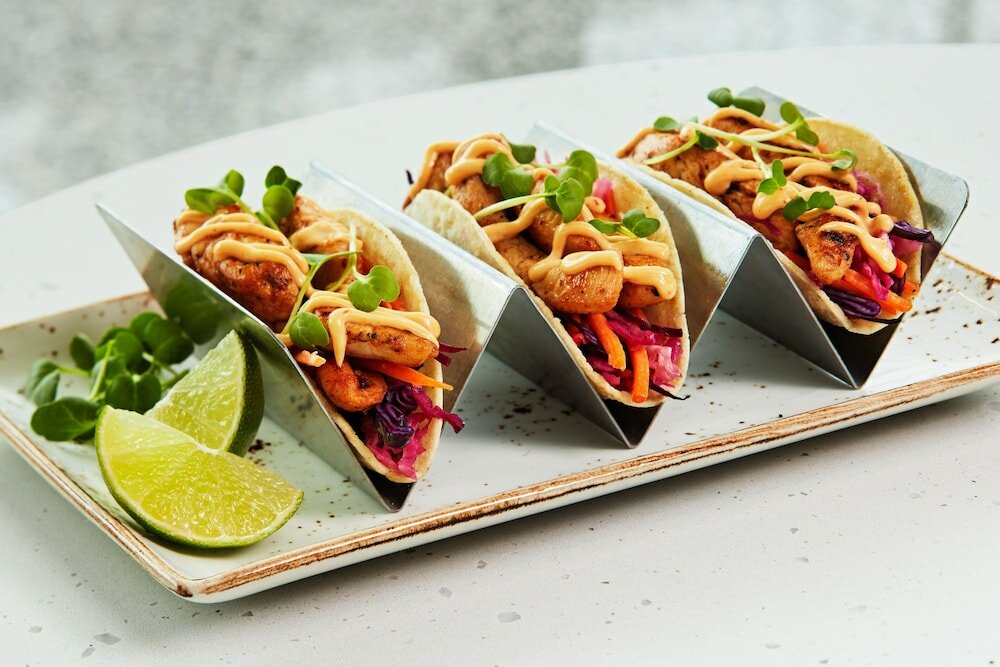 Фото Delta Hotels Calgary Airport In Terminal