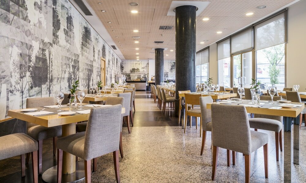 Фото Hotel Ilunion Alcalá Norte