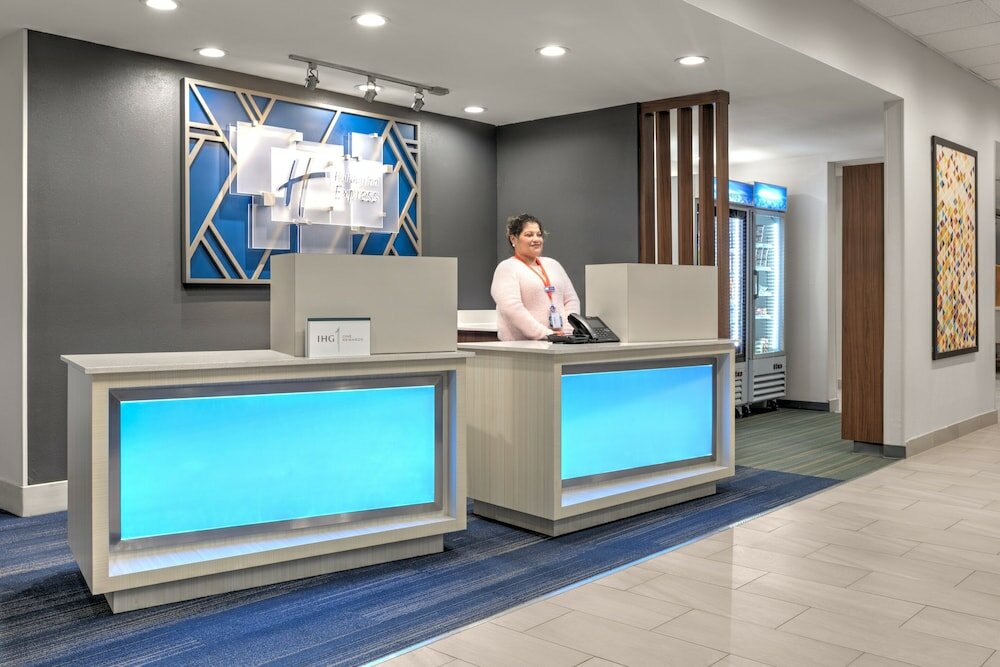 Фото Holiday Inn Express San Antonio East i 10, an Ihg Hotel