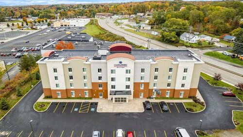 Гостиница Candlewood Suites Erie в Эри