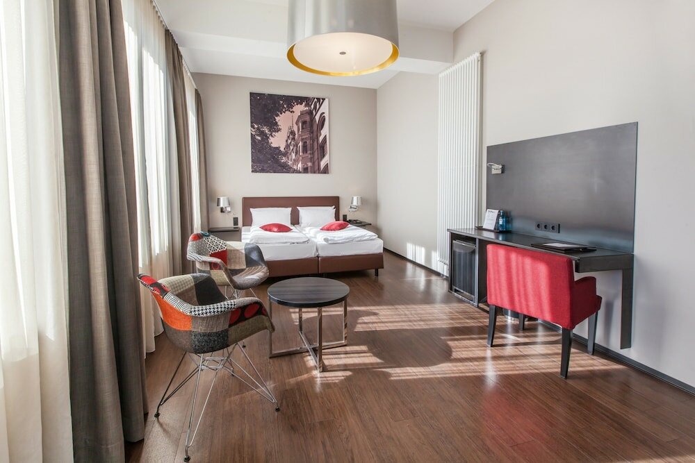 Фото Hotel Volksschule