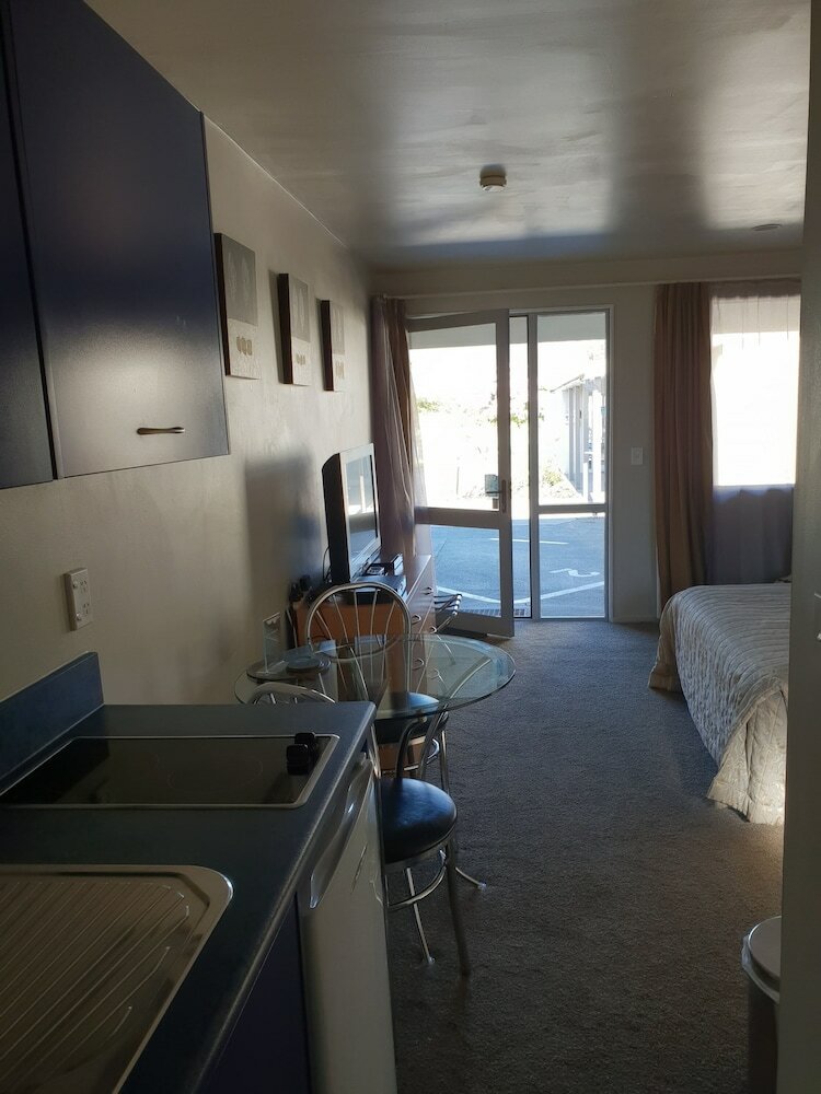 Фото Anchorage Motel Apartments