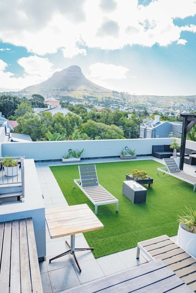 Фото The Three Boutique Hotel