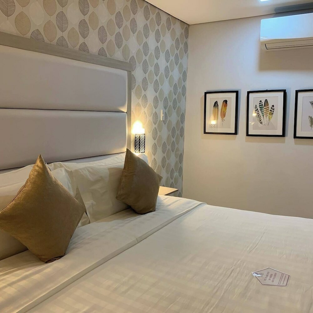 Фото Amethyst Boutique Hotel Cebu