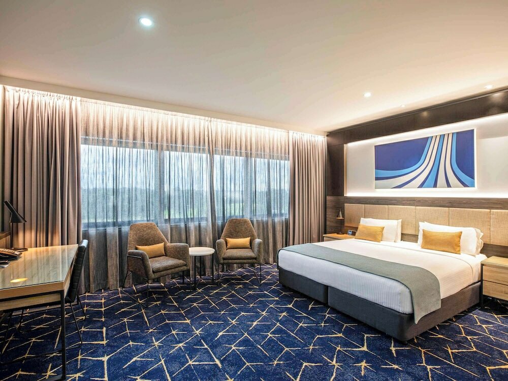 Фото Mercure Sydney Liverpool