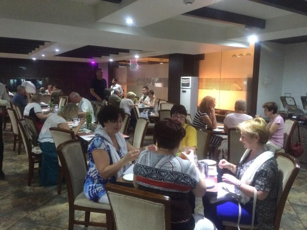 Фото Clarks Inn Badami