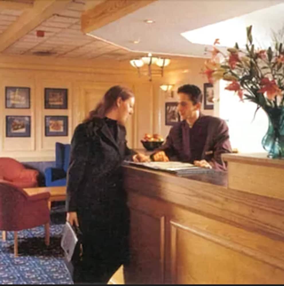 Фото Preston Park Hotel