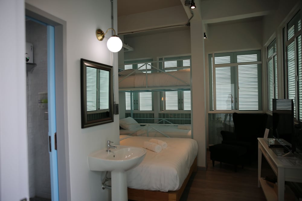 Фото Latima Boutique Hostel