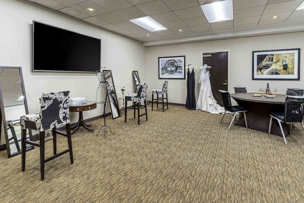 Фото New Haven Hotel