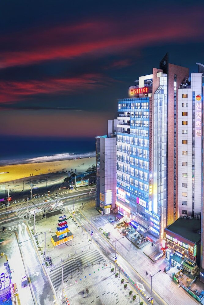 Фото Sunset Business Hotel