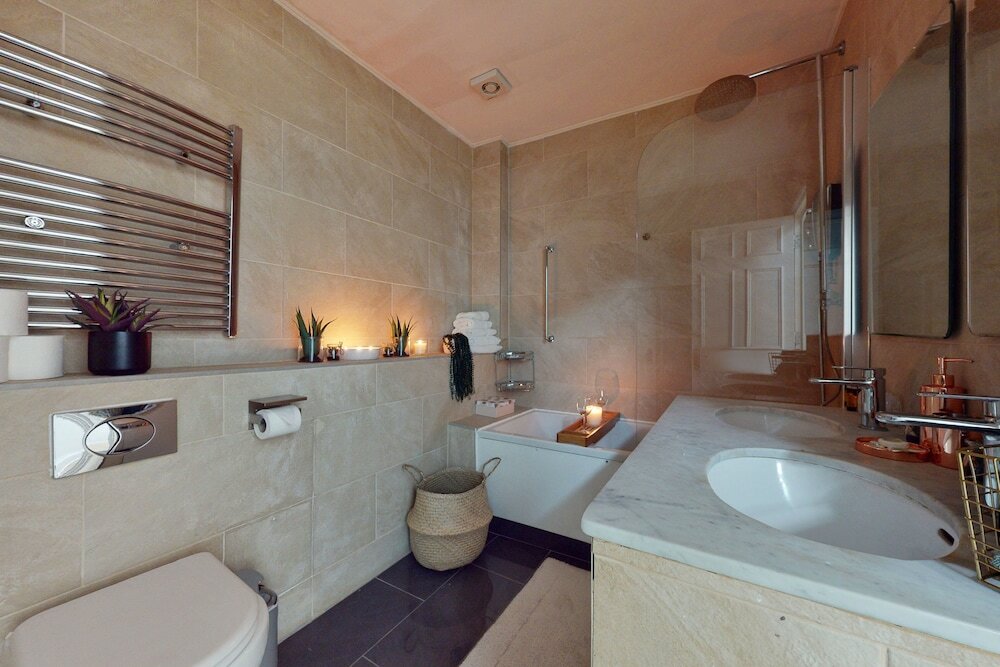 Фото Park Lane Apartments - Clarges St