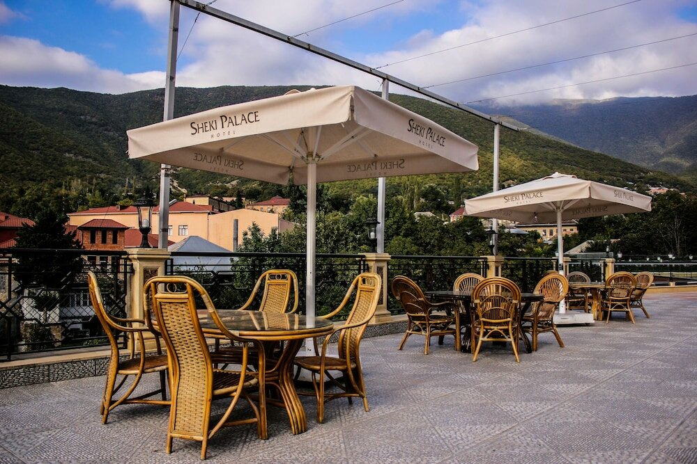 Фото Sheki Palace Hotel