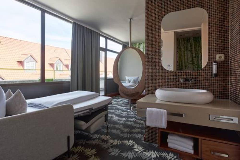 Фото Cocoon Stachus