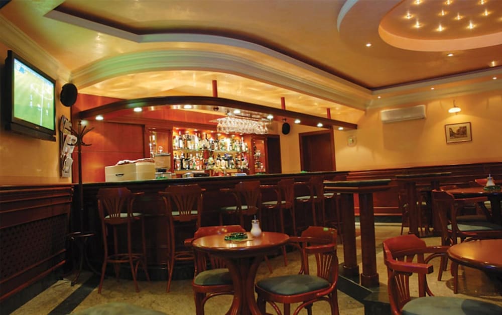 Фото Cezar Hotel