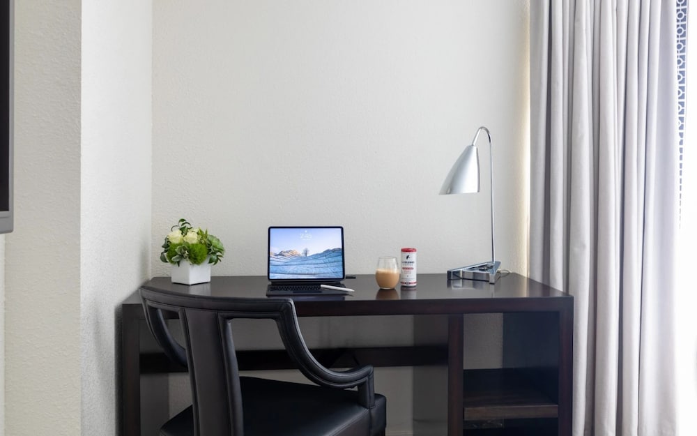 Фото Chamberlain West Hollywood