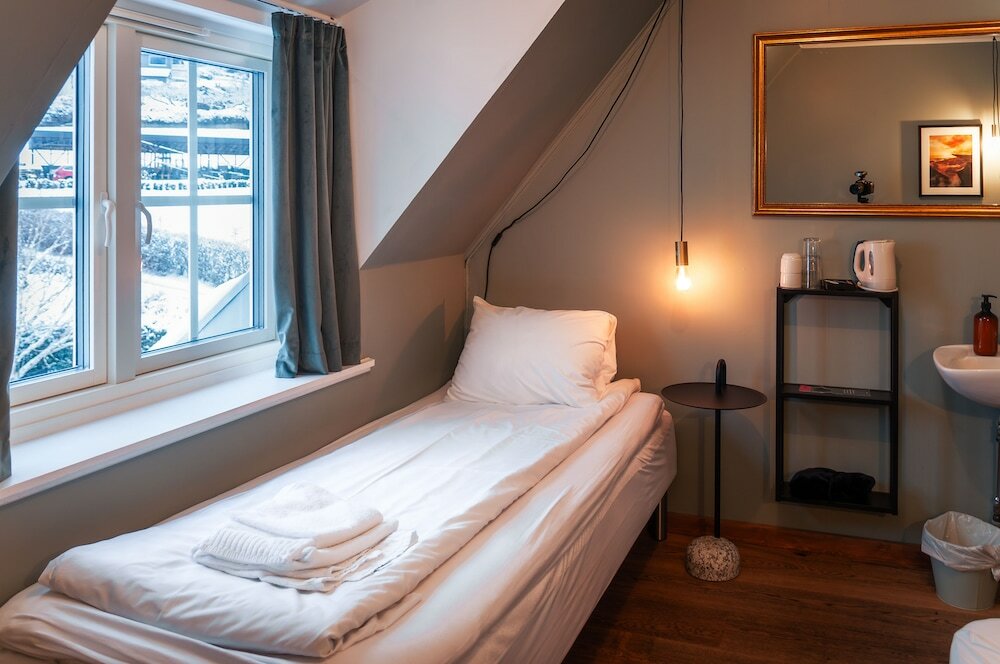 Фото Trolltunga Hotel