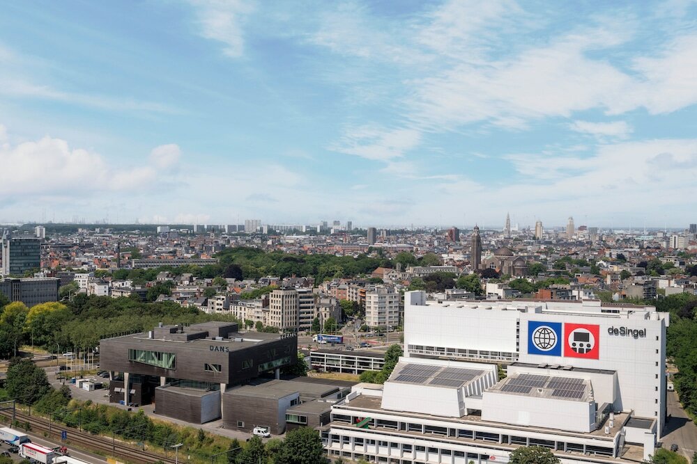 Фото Crowne Plaza Antwerpen by IHG