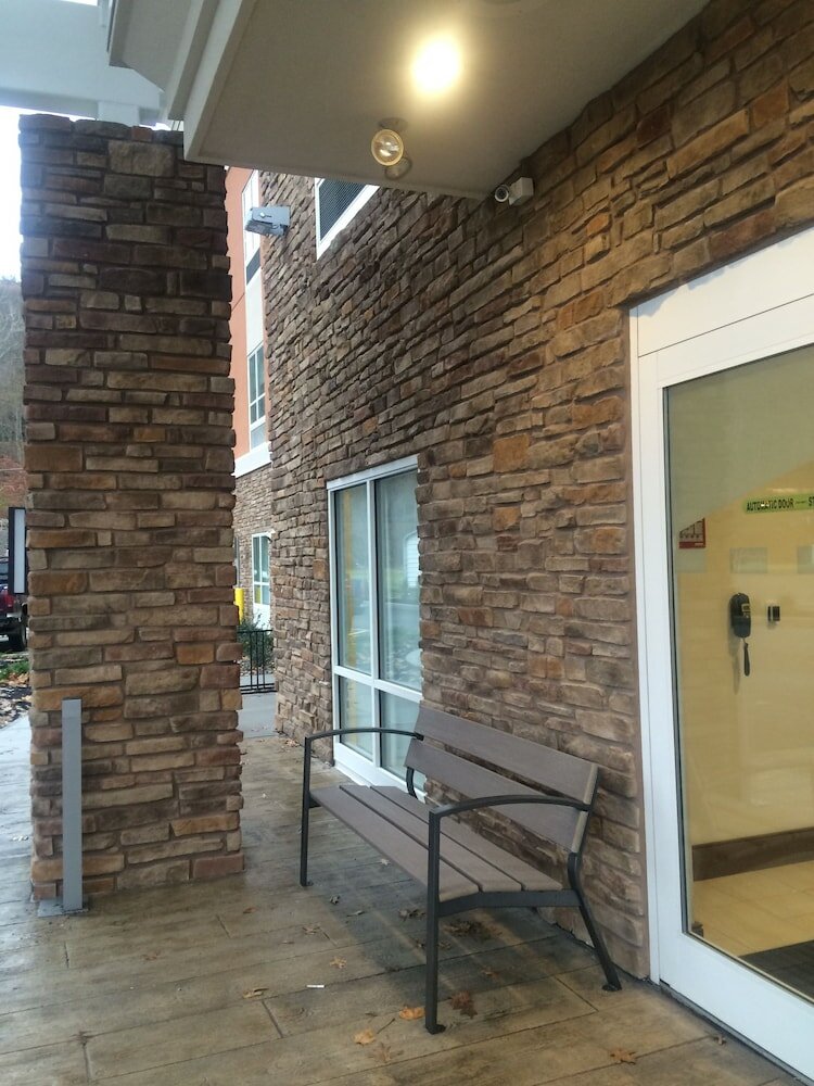 Фото Holiday Inn Express & Suites Ithaca, an Ihg Hotel