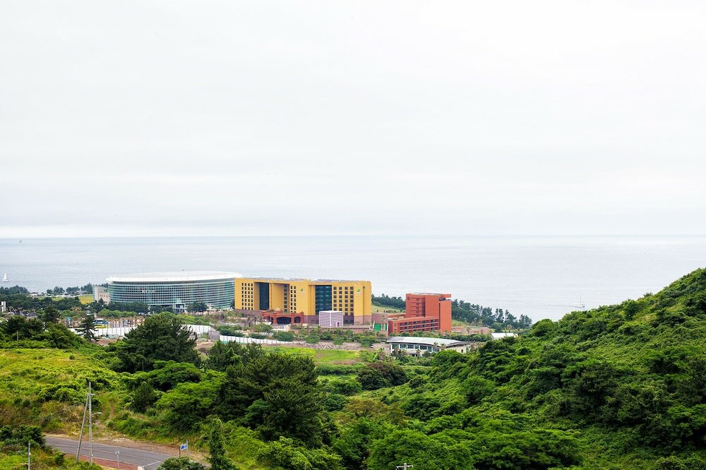 Фото You Us Hotel