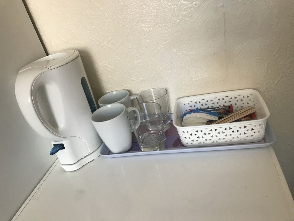 Фото The Feathers Hotel