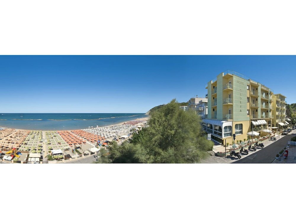 Фото Hotel Gloria