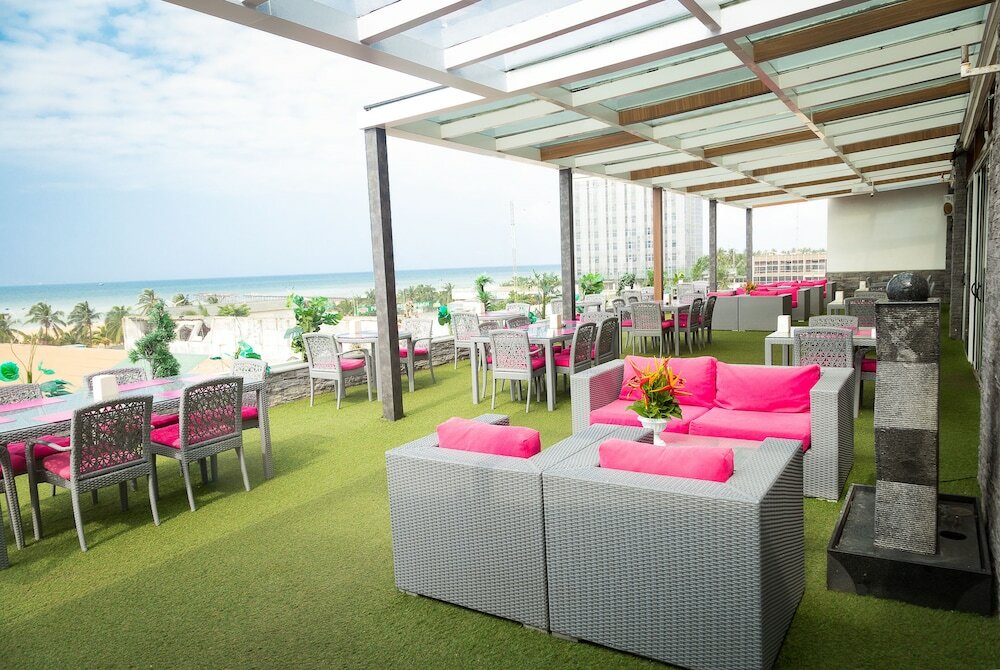 Фото Hôtel du Golfe