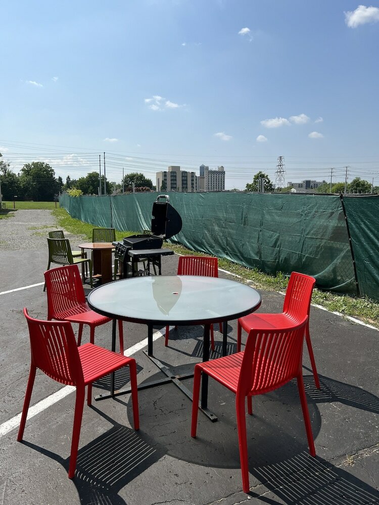 Фото Diplomat Inn