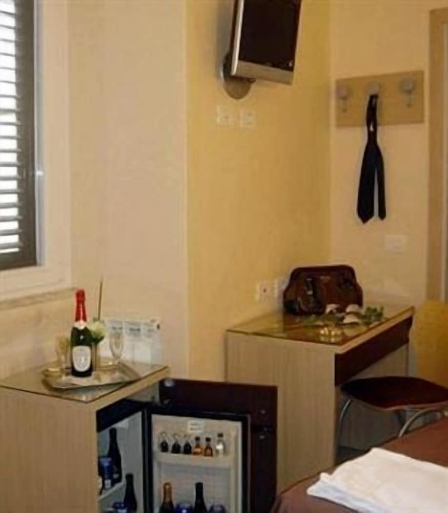 Фото Hotel Elide