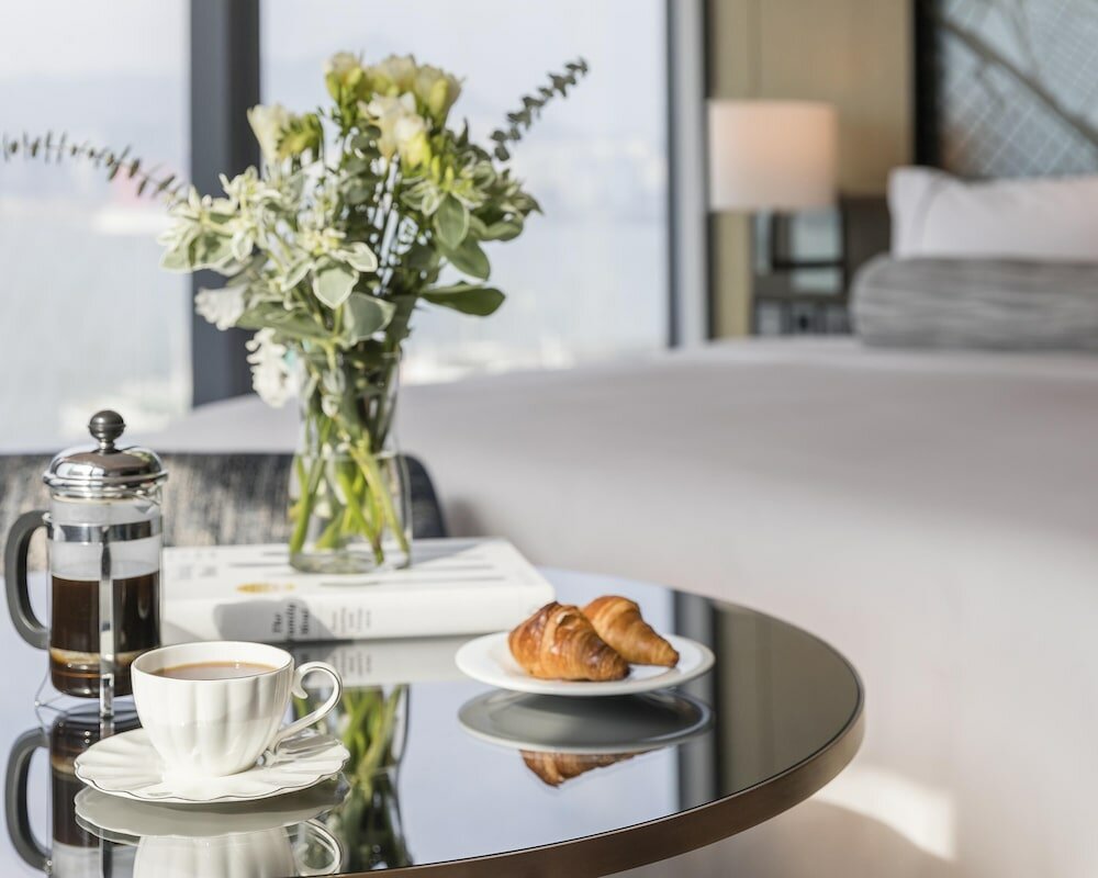 Фото Hyatt Centric Victoria Harbour Hong Kong