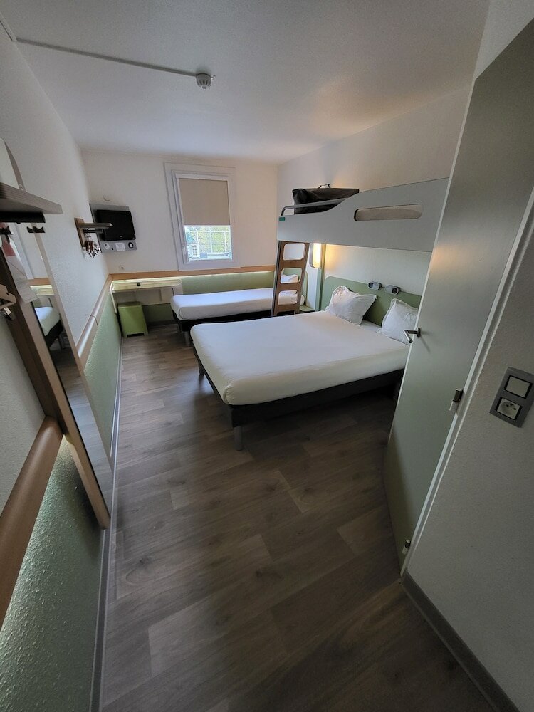 Фото ibis budget Marseille la Valentine