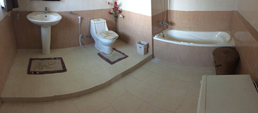 Фото Resident View Homestay