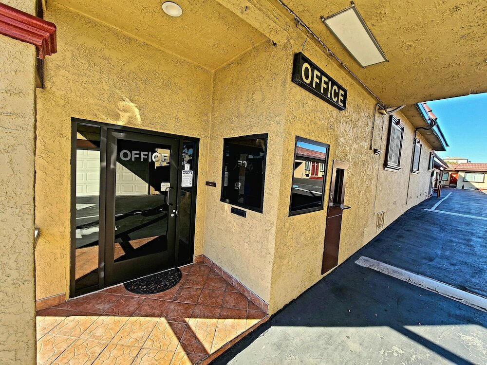 Фото Geneva Motel