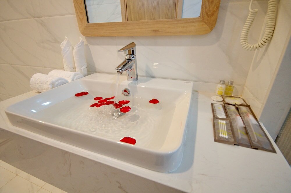 Фото Gibson Hotel Nha Trang