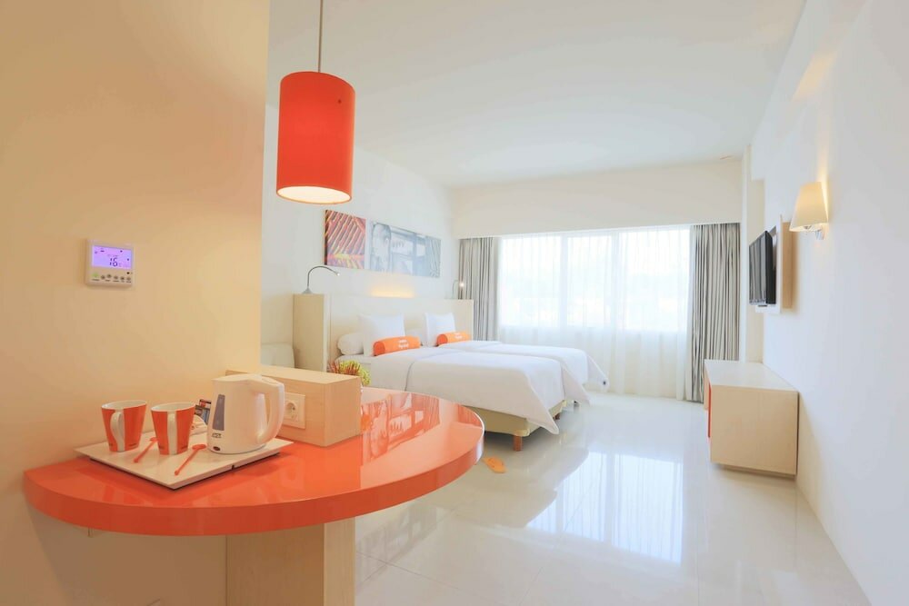 Фото Harris Hotel & Conventions Ciumbuleuit - Bandung