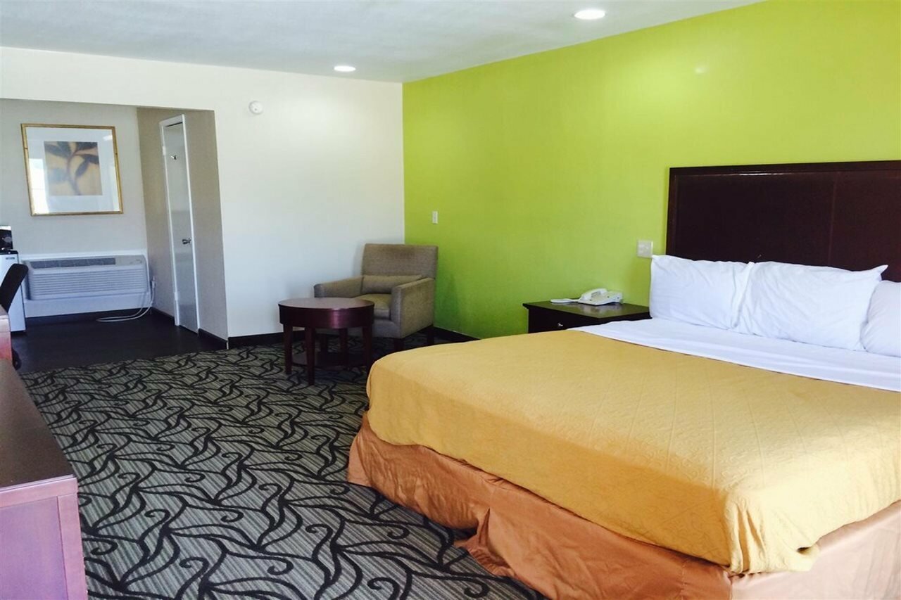 Фото Texarkana Inn